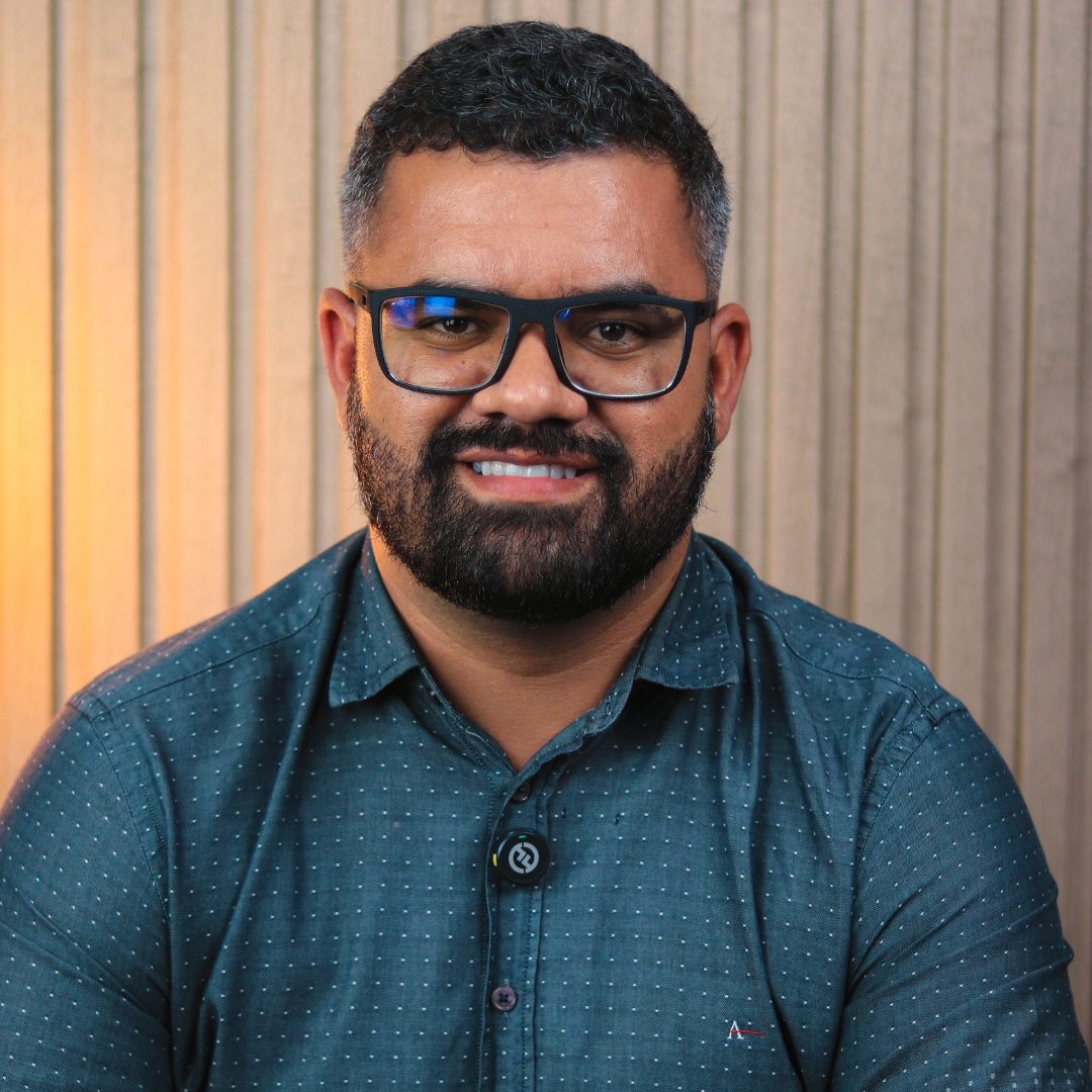 Prof. Rodrigo Nunes
